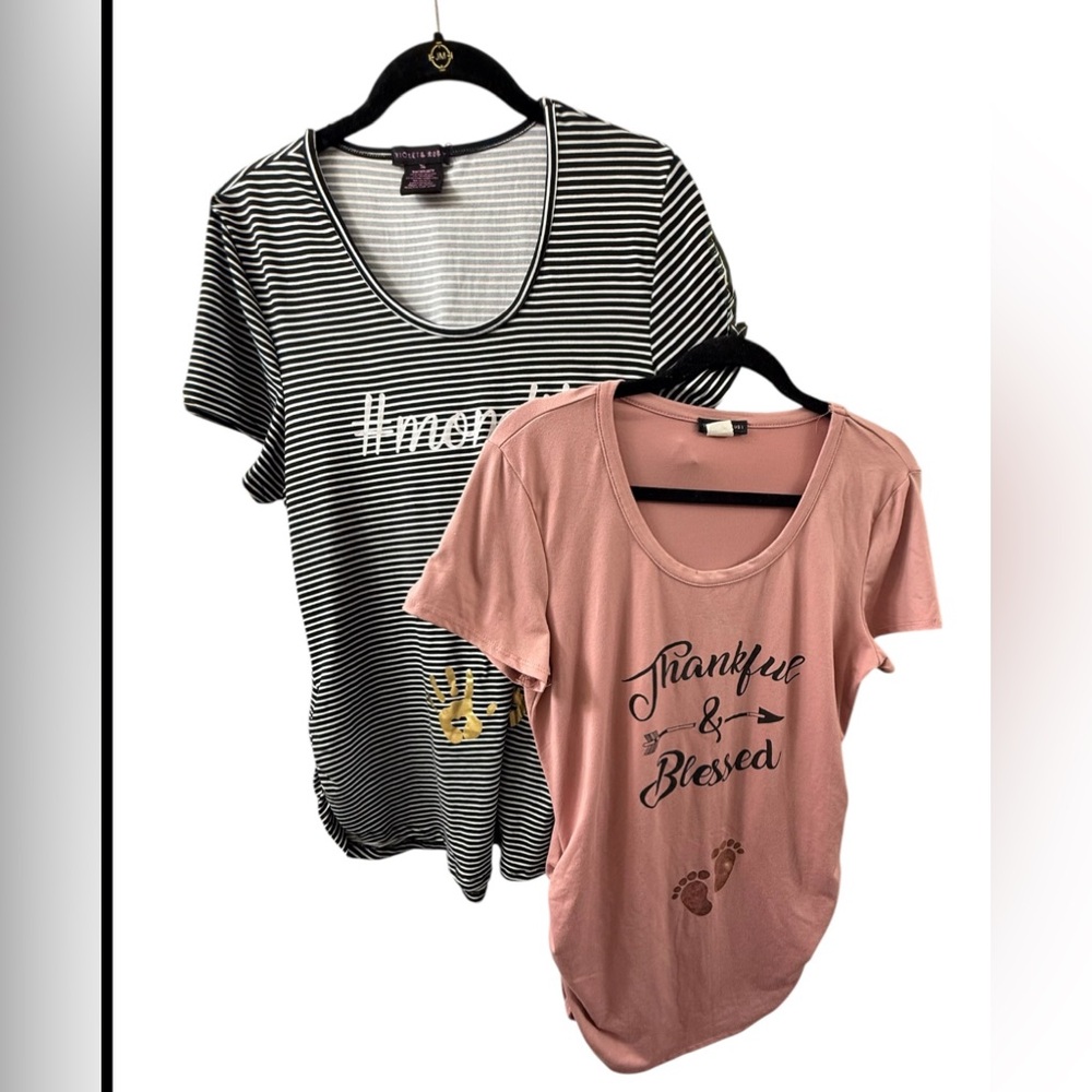 Violet And Ruby "Blessed" with Handprints Striped Short Sleeve Top Sz(XL)